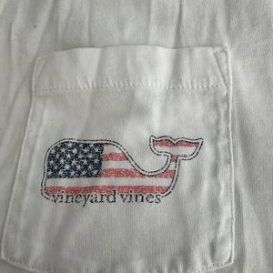 Men’s worn Vinyard vines T
